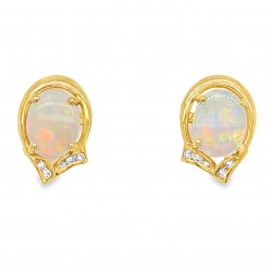 Pre Owned 18ct Opal and Diamond Stud Earrings ZB316